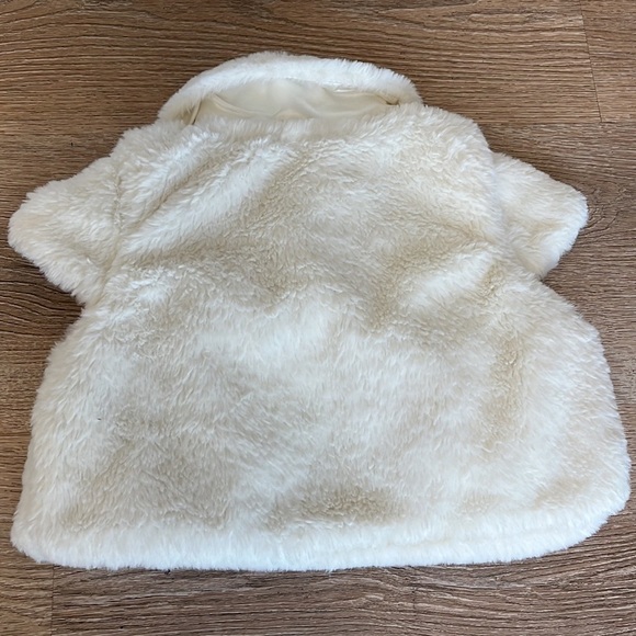 Gymboree Faux Fur Shrug Quilted Dress Coat White Plush Girls Size 7 - Picture 3 of 7